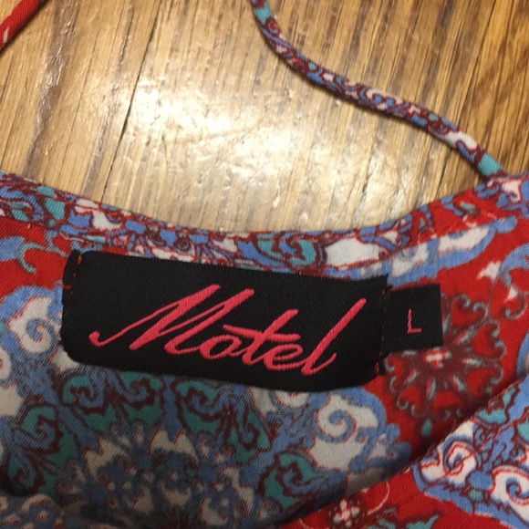 Crop Tank - Picture 2 of 2